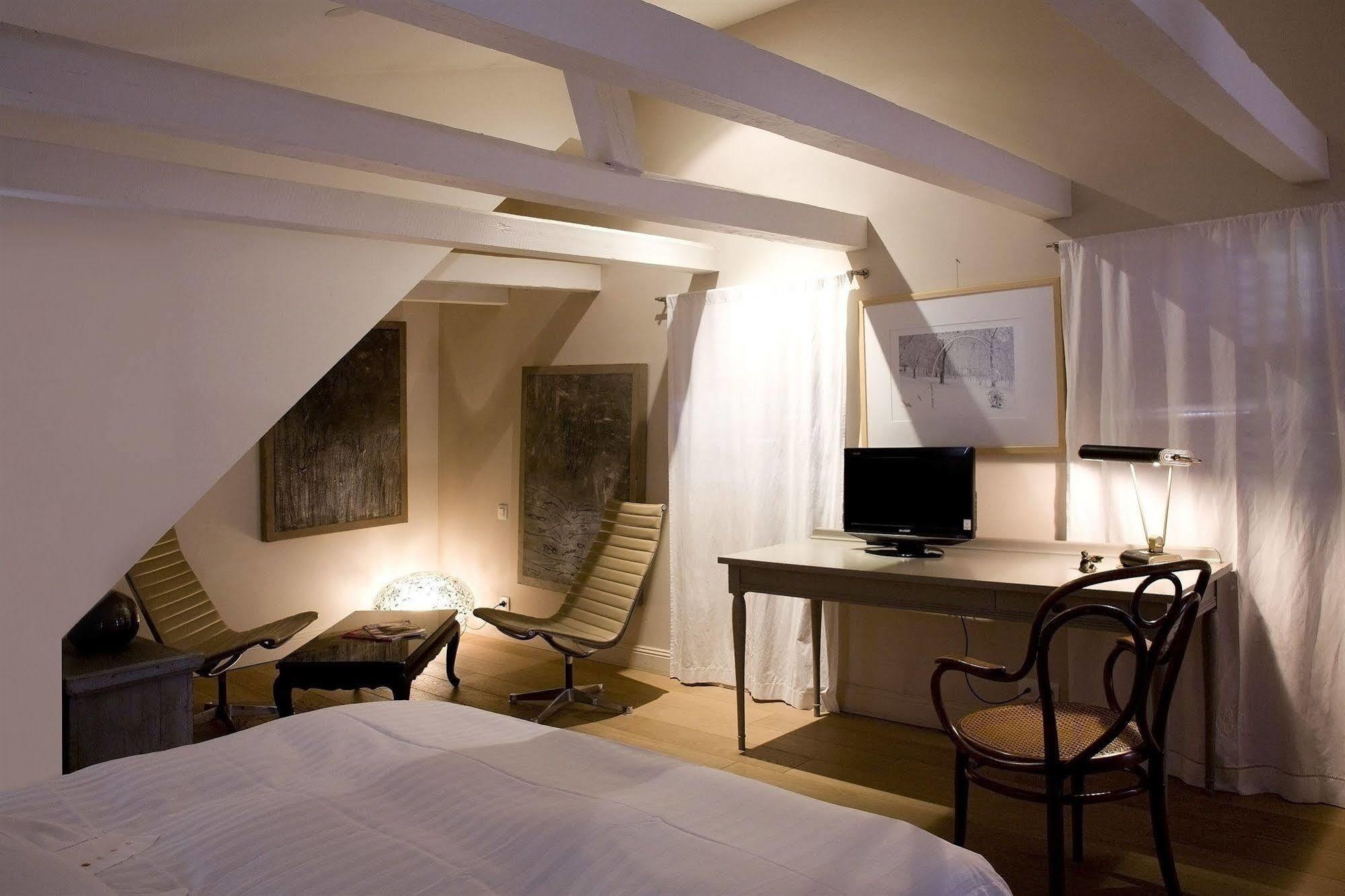 Hotel Le Chut - Petite France Strasbourg Bagian luar foto